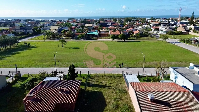 TERRENO LOCALIZADO 500 M² MAR: 4ª foto da galeria de imagens do imóvel