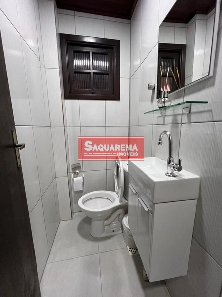 Sobrado a poucos metros do mar: 16ª foto da galeria de imagens do imóvel