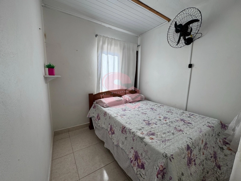 Casa 50 metros do mar.: 16ª foto da galeria de imagens do imóvel