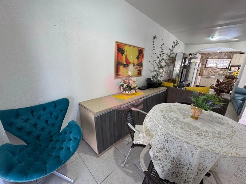 Casa 50 metros do mar.: 5ª foto da galeria de imagens do imóvel