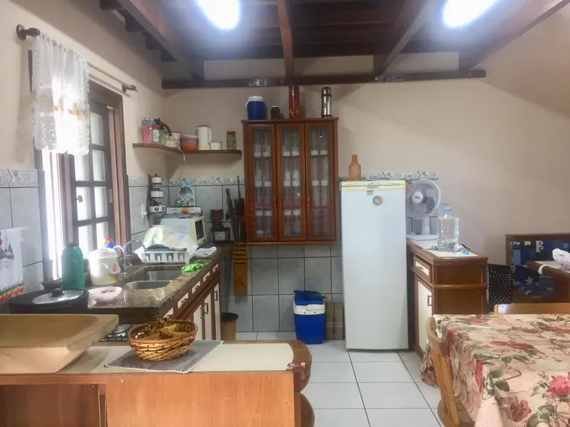 Residência de Alto Padrão com Mezanino – Conforto e Exclusividade: 3ª foto da galeria de imagens do imóvel