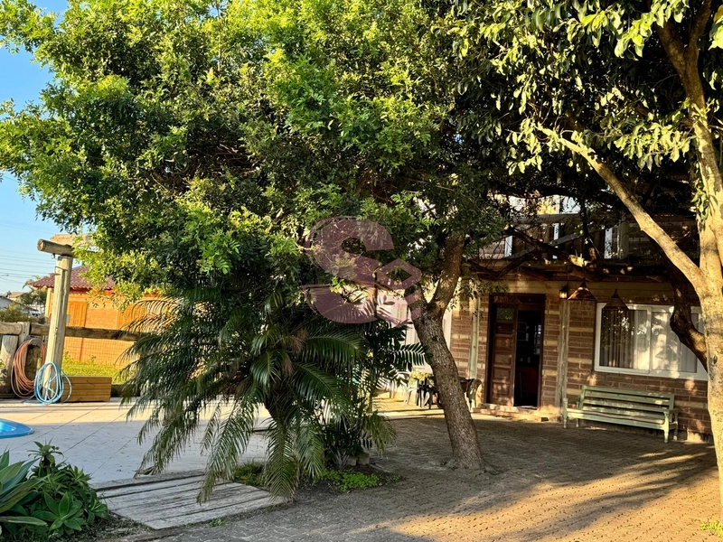 CASA RÚSTICA EM PEDRA E MADEIRA!: 3ª foto da galeria de imagens do imóvel