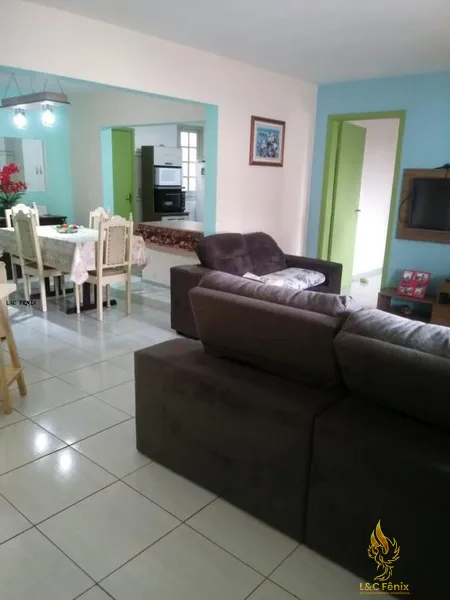 Casa para Venda em Colombo / PR no bairro Atuba: 1ª foto da galeria de imagens do imóvel