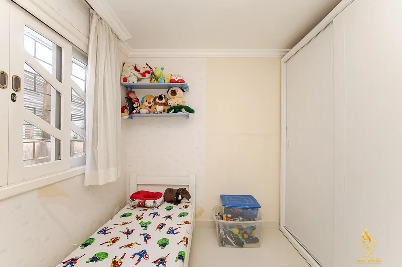 CASA EM COLOMBO: 27ª foto da galeria de imagens do imóvel