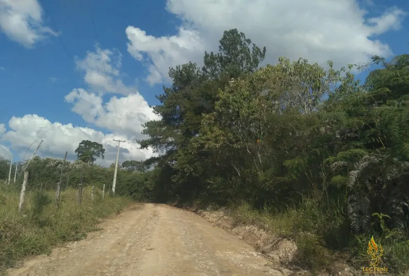 SÍTIO  A VENDA: 1ª foto da galeria de imagens do imóvel