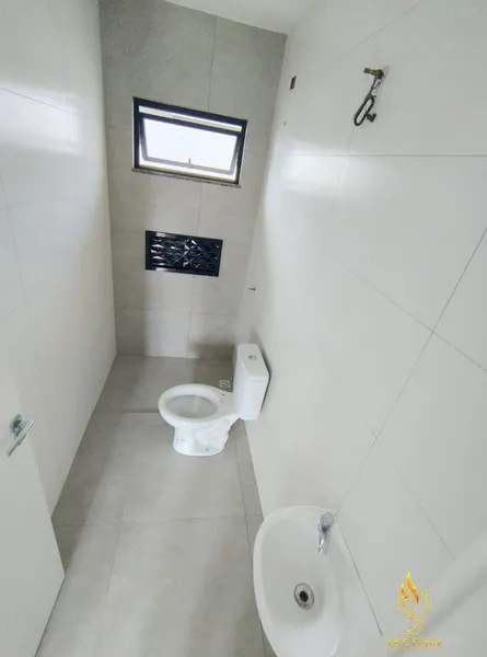 CASA COM 03 DORMITÓRIOS A VENDA SÃO GABRIEL/COLOMBO: 9ª foto da galeria de imagens do imóvel
