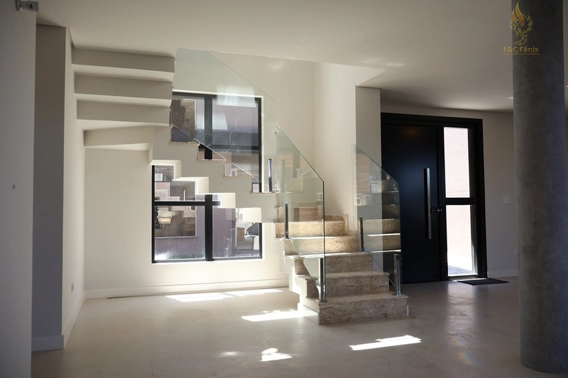 TRIPLEX MERCÊS: 20ª foto da galeria de imagens do imóvel