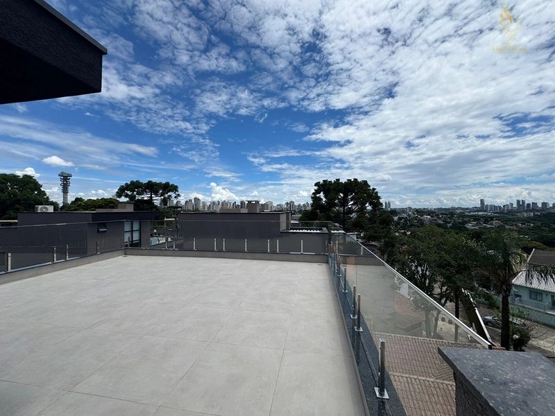 TRIPLEX MERCÊS: 22ª foto da galeria de imagens do imóvel