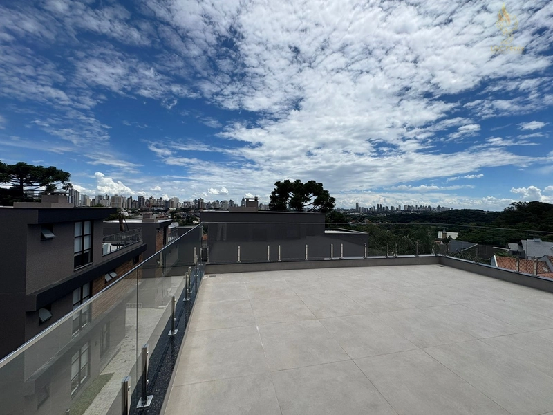 TRIPLEX MERCÊS: 21ª foto da galeria de imagens do imóvel