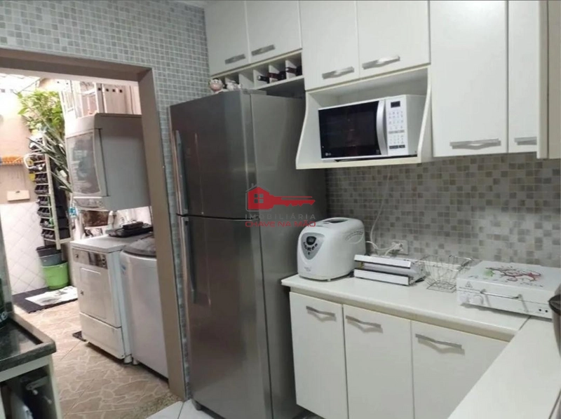 Casa com 3 quartos e 2 banheiros na Vila Floresta em Santo André.: 4ª foto da galeria de imagens do imóvel