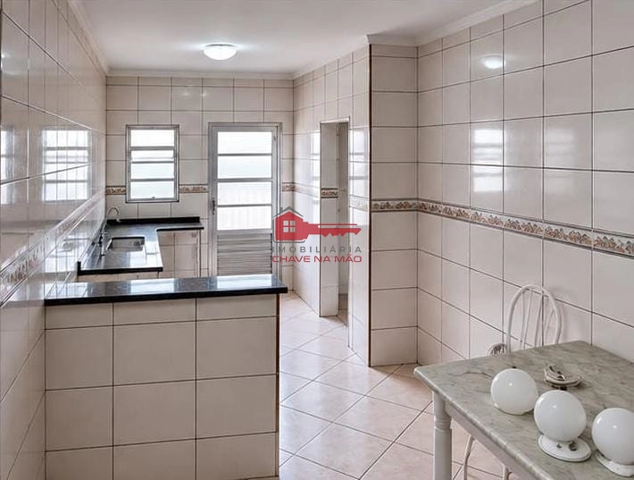 Casa grande 2 dormitórios para locação amplos espaços: 4ª foto da galeria de imagens do imóvel