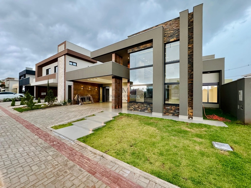 Linda casa térrea no condominio Bellevie: 1ª foto da galeria de imagens do imóvel