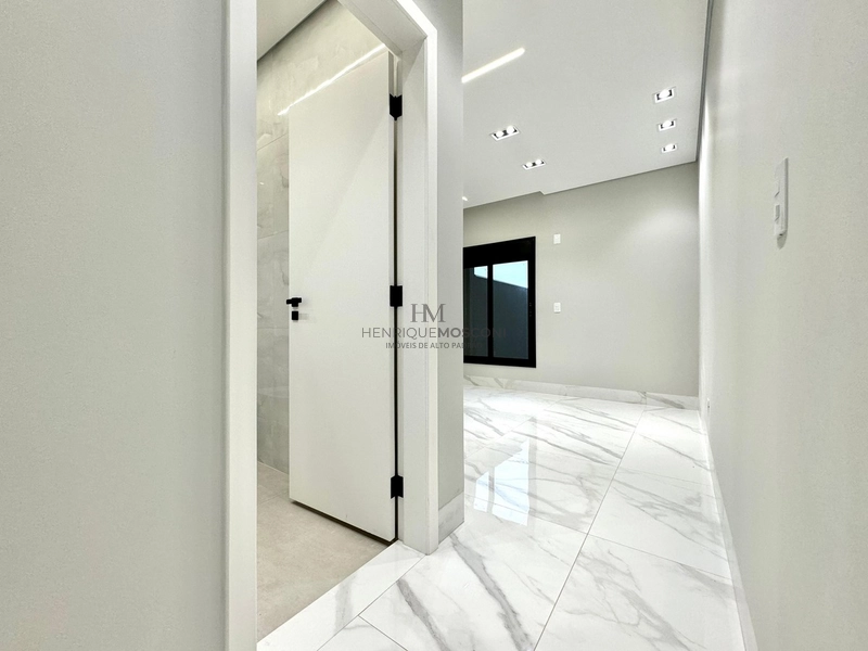 Linda casa térrea no condominio Bellevie: 10ª foto da galeria de imagens do imóvel