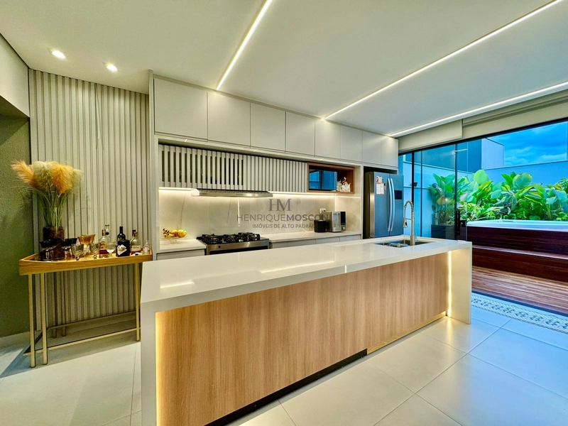 Linda casa térrea à venda no Golden Hill: 2ª foto da galeria de imagens do imóvel