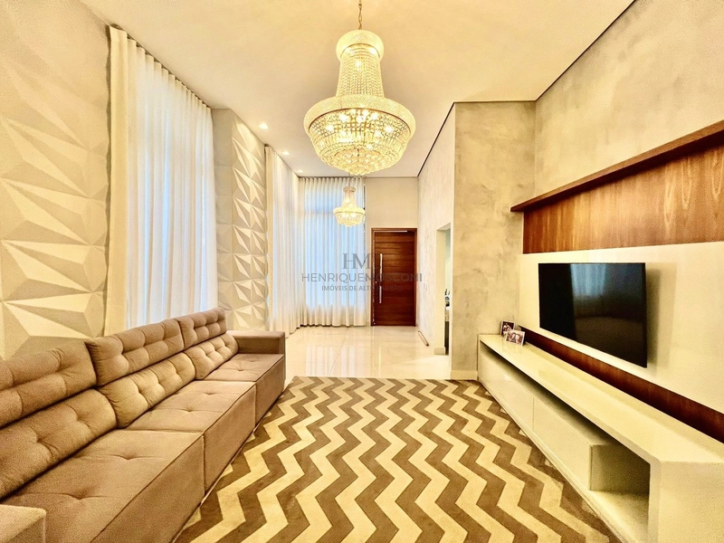 Belíssima casa no condomínio Royal Forest: 2ª foto da galeria de imagens do imóvel