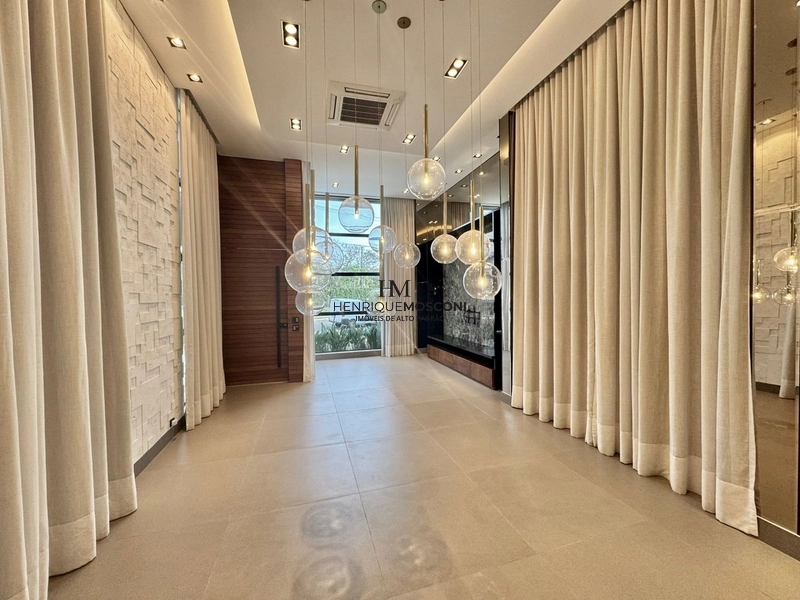 Linda casa á venda no Sun Lake: 2ª foto da galeria de imagens do imóvel