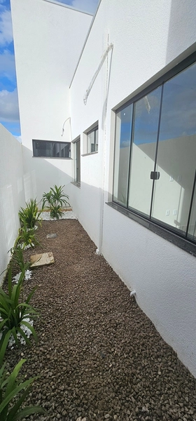 Casa com piscina no condomínio Golden imperial epic: 9ª foto da galeria de imagens do imóvel