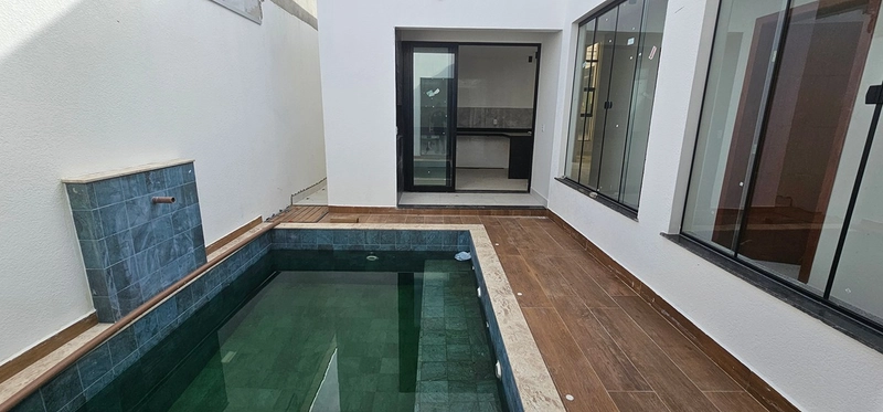 Casa com piscina no condomínio Golden imperial epic: 8ª foto da galeria de imagens do imóvel