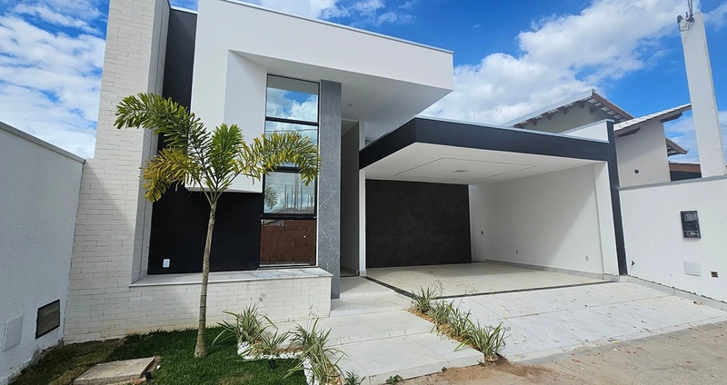 Casa com piscina no condomínio Golden imperial epic: 1ª foto da galeria de imagens do imóvel