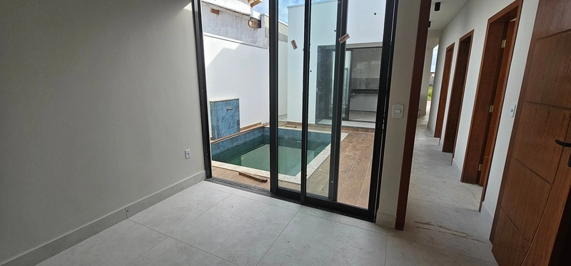 Casa com piscina no condomínio Golden imperial epic: 7ª foto da galeria de imagens do imóvel