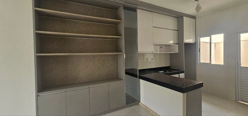 Casa no condomínio Bosque da serra casa toda mobiliada com armários e closet: 3ª foto da galeria de imagens do imóvel