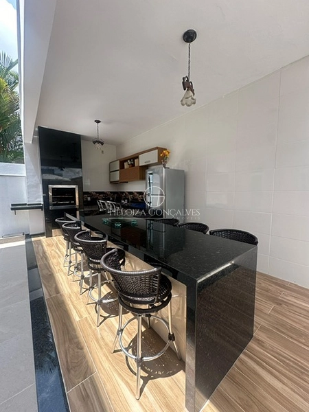 Venda de Casa em Condomínio com 4 suítes em Parque Verde - Belém - PA: 4ª foto da galeria de imagens do imóvel