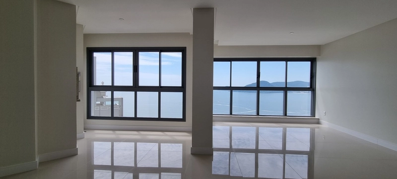 Apartamento no Edifício  New York Apartaments em Balneário Camboriú: 2ª foto da galeria de imagens do imóvel