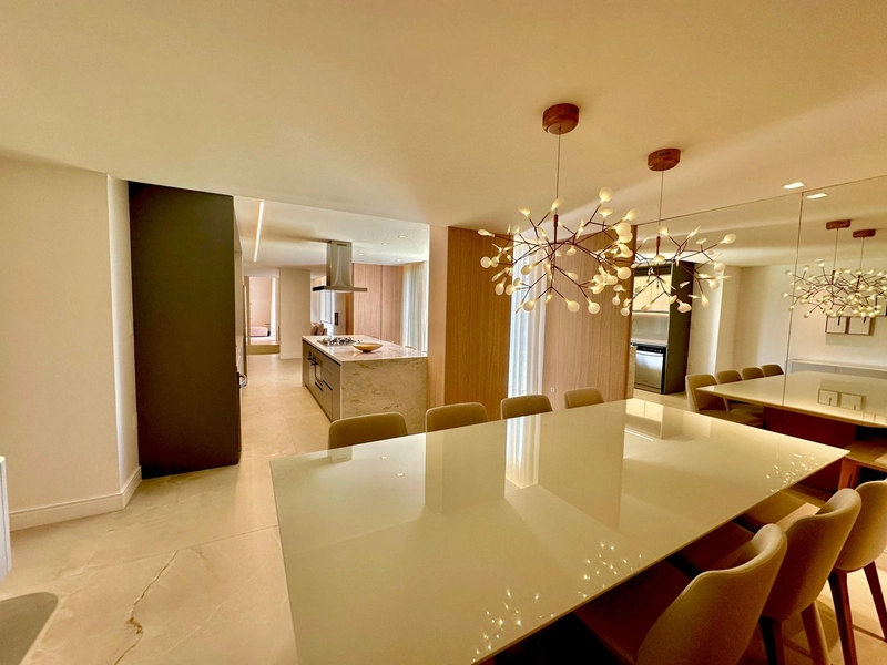 Apartamento diferenciado no Edifício Le Blanc em Itajaí: 1ª foto da galeria de imagens do imóvel