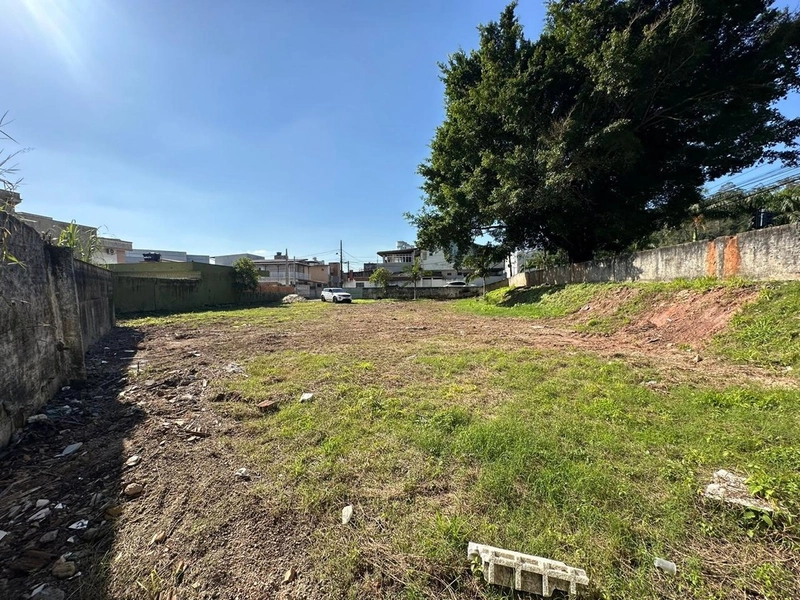 Terreno no contorno Sul em Itajaí: 2ª foto da galeria de imagens do imóvel