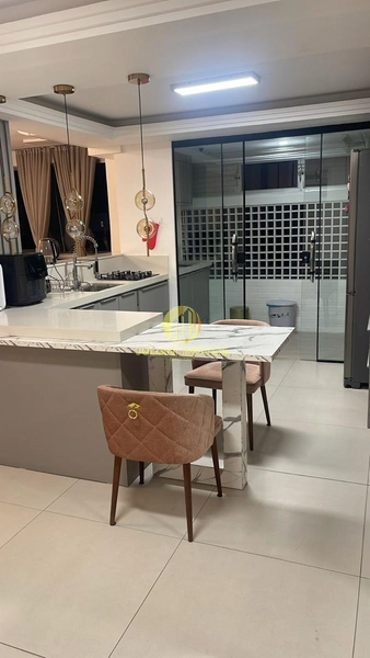 Apartamento no Ed. Itamaraty em Balneário Camboriú: 3ª foto da galeria de imagens do imóvel