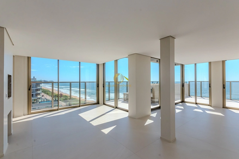 Cobertura frente mar no Tirreno Rezidensiale na Praia Brava: 16ª foto da galeria de imagens do imóvel