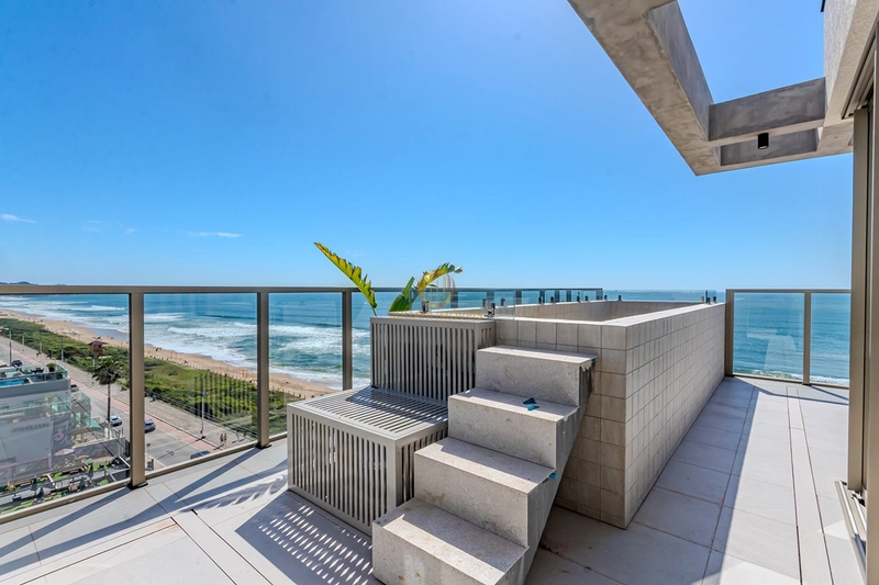 Cobertura frente mar no Tirreno Rezidensiale na Praia Brava: 18ª foto da galeria de imagens do imóvel