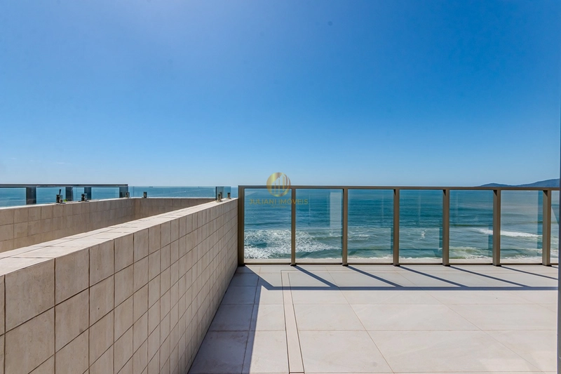 Cobertura frente mar no Tirreno Rezidensiale na Praia Brava: 21ª foto da galeria de imagens do imóvel