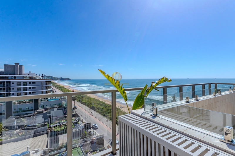 Cobertura frente mar no Tirreno Rezidensiale na Praia Brava: 19ª foto da galeria de imagens do imóvel