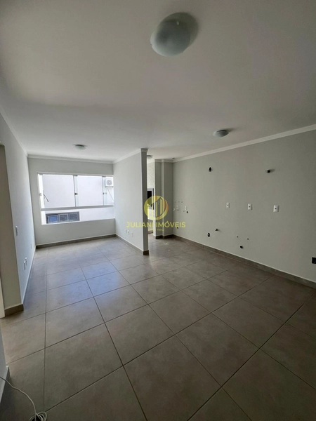 Apartamento no  Mar Absoluto na Praia dos Amores: 2ª foto da galeria de imagens do imóvel