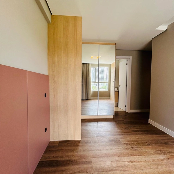 Apartamento no Ed. Duo na Praia Brava: 3ª foto da galeria de imagens do imóvel