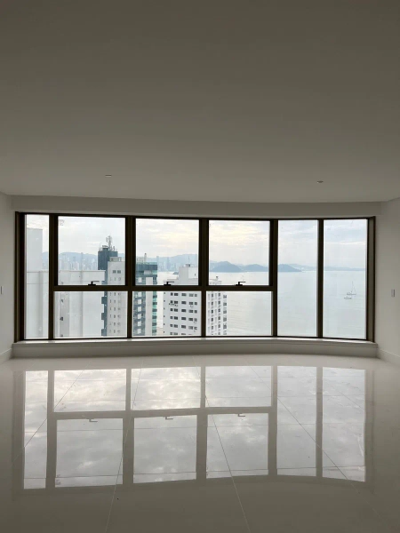 Apartamento   no Edifício YACHTHOUSE  em Balneário camboriú: 3ª foto da galeria de imagens do imóvel