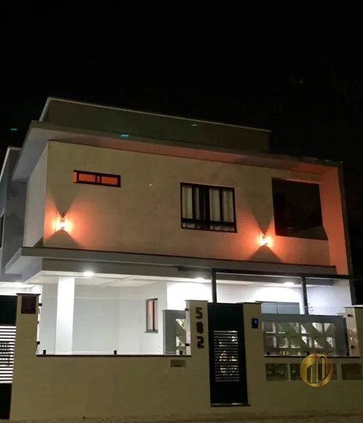 Casa  em Bombinhas: 11ª foto da galeria de imagens do imóvel
