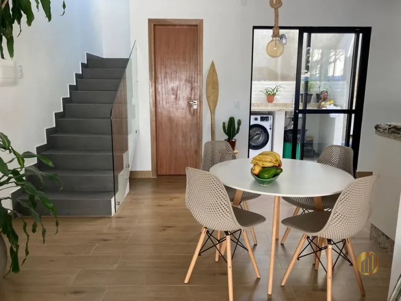 Casa  em Bombinhas: 1ª foto da galeria de imagens do imóvel
