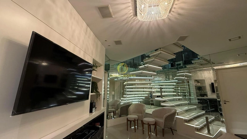 Cobertura Duplex no Ed. Grand Royale em Balneário Camboriú: 2ª foto da galeria de imagens do imóvel