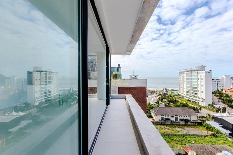 Apartamento com 3 suítes na Praia dos Amores: 4ª foto da galeria de imagens do imóvel