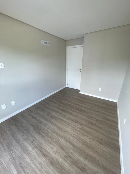 Apartamento pronto para morar no Ed. Torres da Brava/ Torre Brisa: 3ª foto da galeria de imagens do imóvel