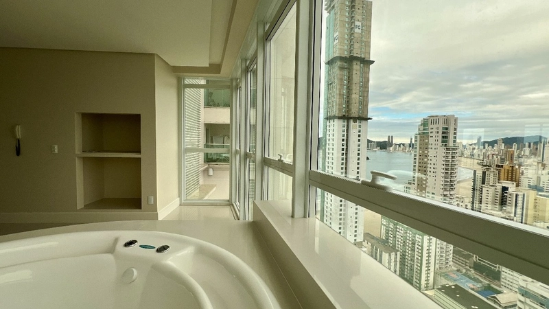 Apartamento no Ed. Alameda Jardins em Balneário Camboriú: 7ª foto da galeria de imagens do imóvel