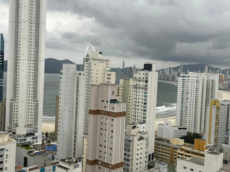 Apartamento no Edifício Império das Ondas em Balneário Camboriú: 6ª foto da galeria de imagens do imóvel