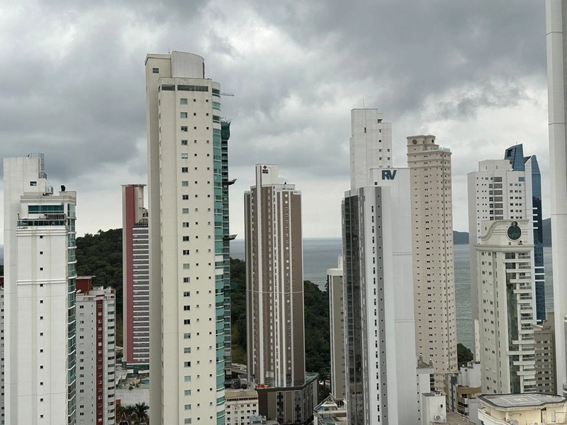 Apartamento no Edifício Império das Ondas em Balneário Camboriú: 10ª foto da galeria de imagens do imóvel