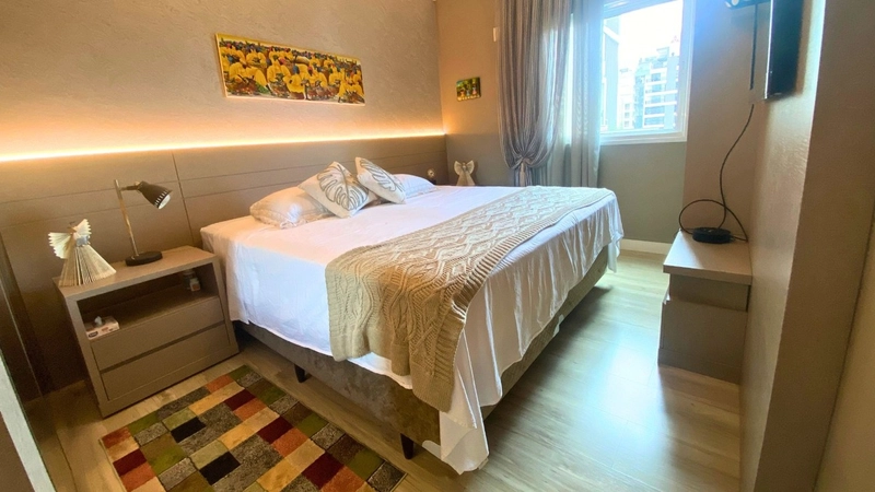 Apartamento no Ed. Porto Madeiro na Praia Brava: 14ª foto da galeria de imagens do imóvel