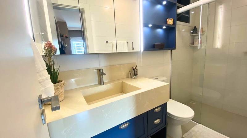 Apartamento no Ed. Porto Madeiro na Praia Brava: 9ª foto da galeria de imagens do imóvel
