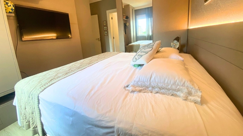 Apartamento no Ed. Porto Madeiro na Praia Brava: 11ª foto da galeria de imagens do imóvel