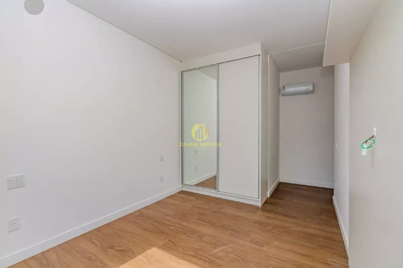 Apartamento frente mar no Ed. La Plage na Praia Cabeçudas: 13ª foto da galeria de imagens do imóvel
