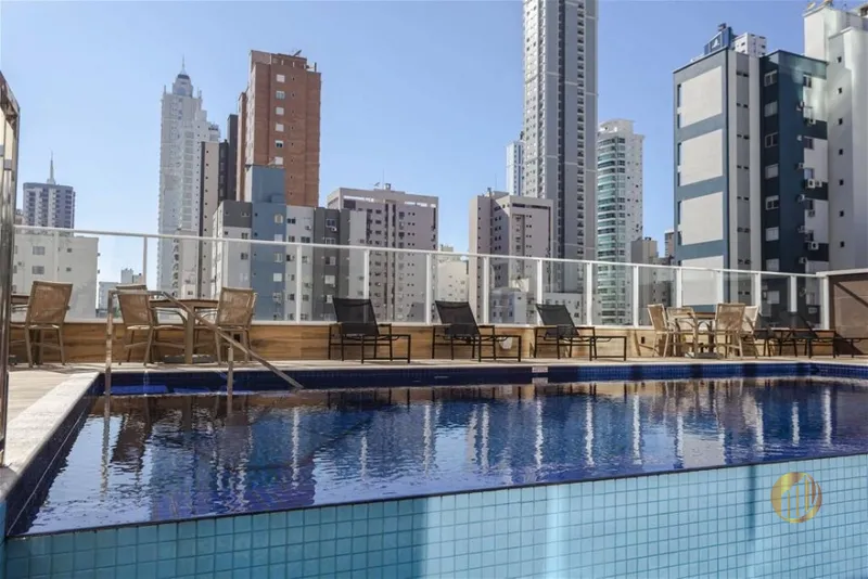 Edifício Ocean Breeze no Centro de Balneário Camboriú: 1ª foto da galeria de imagens do imóvel